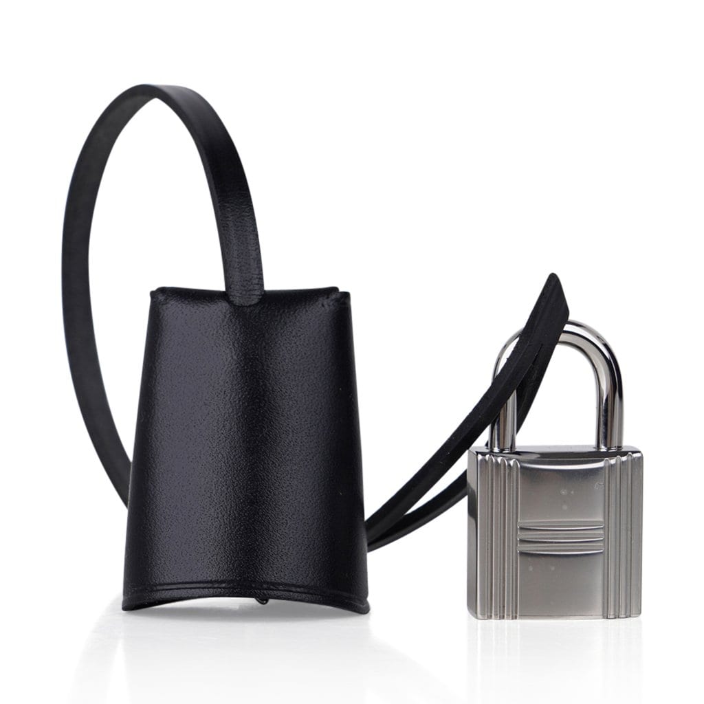 Hermes Herbag Zip Navy on Black 31 Militaire Canvas Vache Hunter Leather